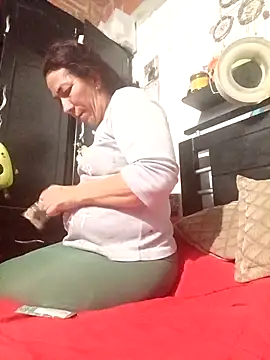 Snapshot of Antonela45 chatting on October 11, 11:58 pm Antonela45 online show from October 11, 11:58 pm