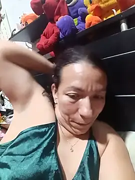 Snapshot of Antonela45 chatting on July 11, 10:44 pm Antonela45 online show from July 11, 10:44 pm