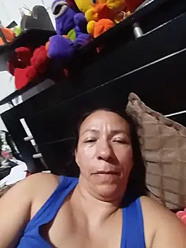 Snapshot of Antonela45 chatting on July 25, 11:13 pm Antonela45 online show from July 25, 11:13 pm