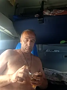 Snapshot of aleksis1313 chatting on August 3, 2:54 pm aleksis1313 online show from August 3, 2:54 pm
