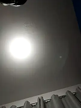 jimmylouies99 online show from March 8, 3:39 am