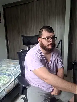 Edmund98 online show from February 24, 1:53 pm