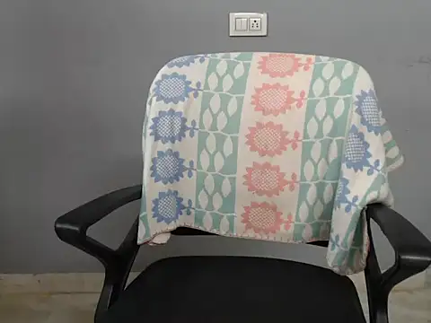 Snapshot of Surjeet_Kaur chatting on September 17, 4:14 am Surjeet Kaur online show from September 17, 4:14 am