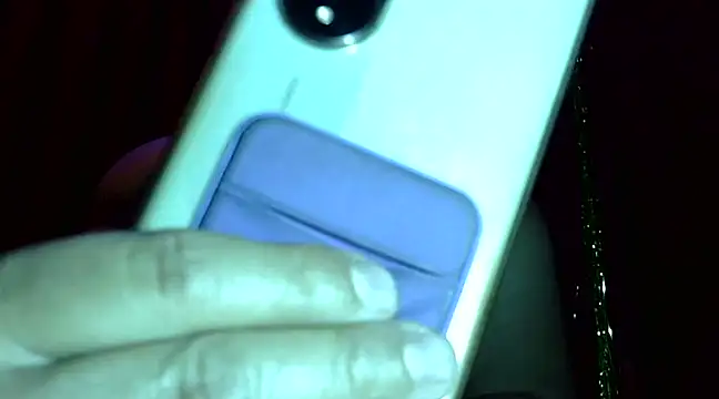 isis milove online show from March 23, 6:58 am