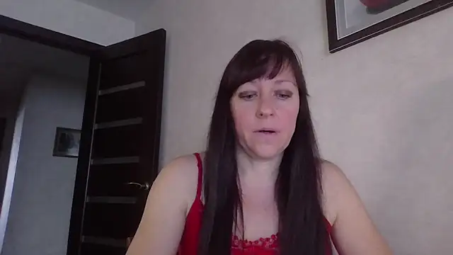 Snapshot of CarolinaReaperRed chatting on November 23, 8:47 am CarolinaReaperRed online show from November 23, 8:47 am