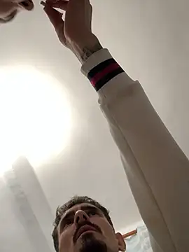 Snapshot of Anonim2026 chatting on November 8, 12:44 am Anonim2026 online show from November 8, 12:44 am