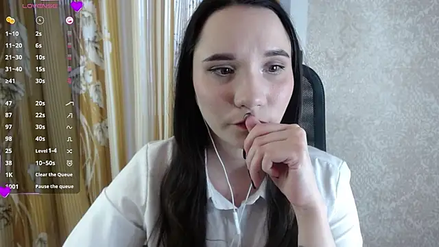 KateForLove online show from March 4, 12:55 pm