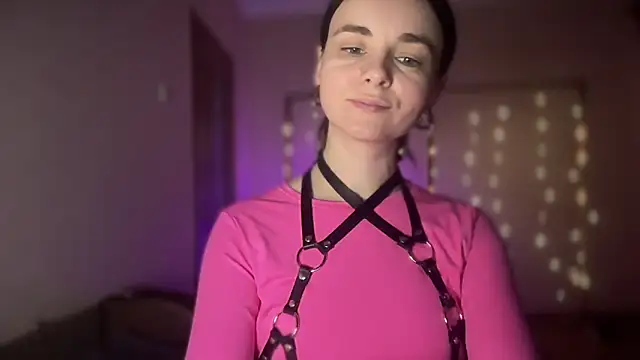 lanaloulou online show from September 20, 2:56 am