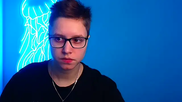 Bella Swannn online show from March 8, 10:02 pm