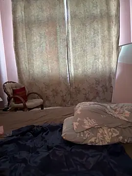 Mary Kiitty online show from March 19, 2:35 pm