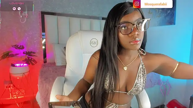 Snapshot of NainaDeiviss chatting on September 14, 2:54 am NainaDeiviss online show from September 14, 2:54 am