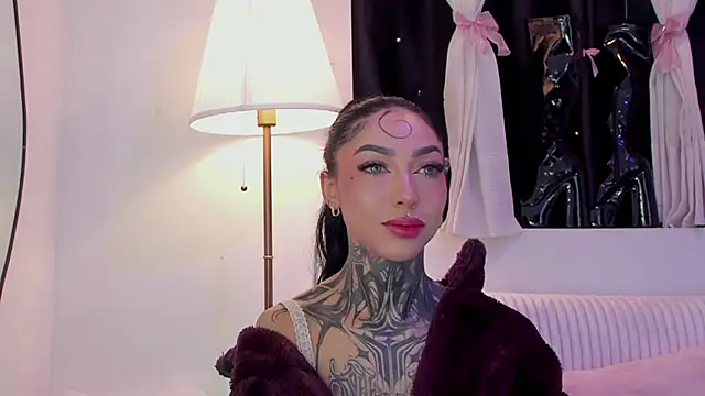 Dani Valen online show from December 14, 12:27 am