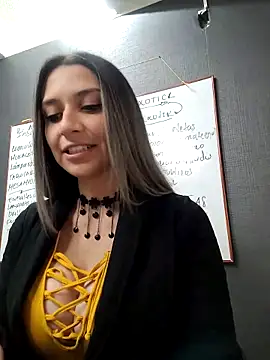 Isabella Varella online show from March 18, 12:36 pm