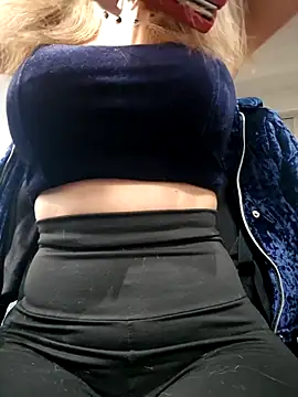 Isabella Varella online show from September 23, 12:19 pm