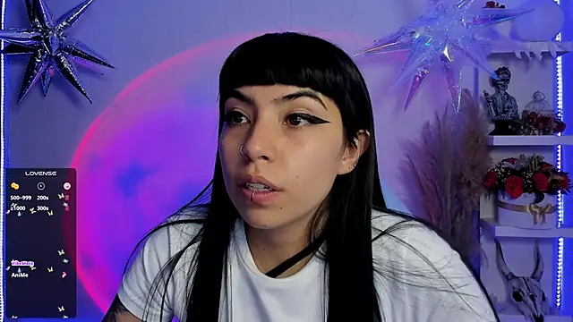 Snapshot of Saraa_Desiree chatting on March 11, 2:10 am Saraa Desiree online show from March 11, 2:10 am