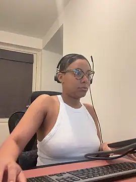 Melia Rayne online show from March 17, 10:29 am