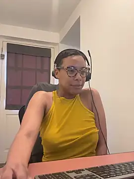 Melia Rayne online show from April 23, 9:52 am