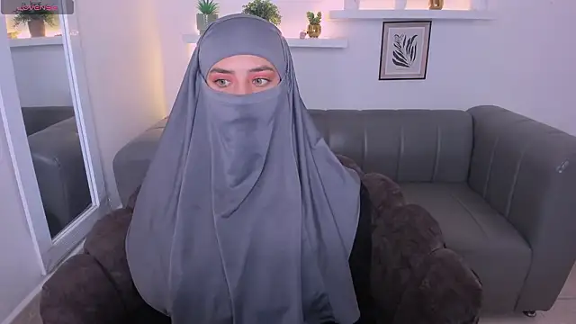 salma arabicc online show from March 14, 4:07 am