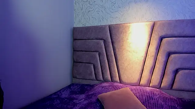 elaia muller  online show from November 12, 4:24 am