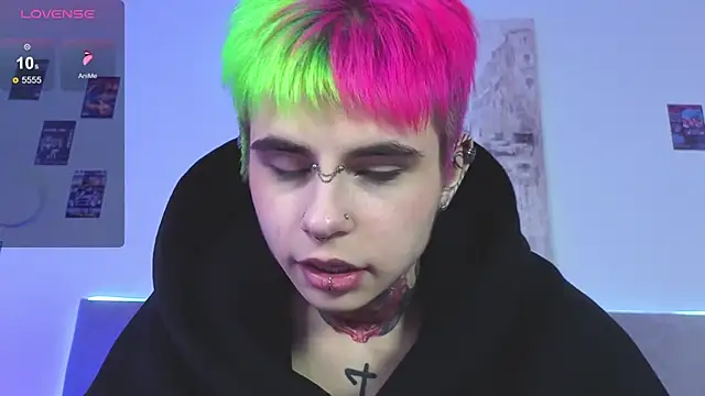 Alex Vallley online show from October 9, 8:40 pm