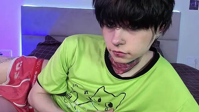 Alex Vallley online show from April 3, 10:52 pm