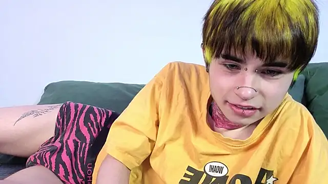 Alex Vallley online show from April 23, 10:56 pm