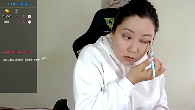LisaAsianFlower online show from May 22, 2:08 am