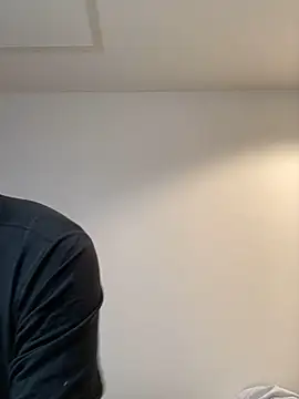 Snapshot of waka3232 chatting on November 11, 1:16 am waka3232 online show from November 11, 1:16 am