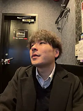 Snapshot of waka3232 chatting on December 14, 12:49 am waka3232 online show from December 14, 12:49 am