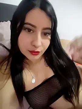 mialorents online show from November 9, 6:50 pm