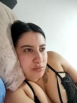 mialorents online show from March 24, 5:51 pm