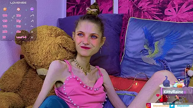 KittyRaine online show from June 3, 1:14 pm