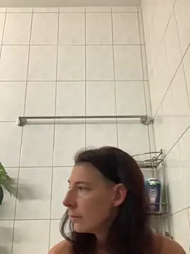 Snapshot of HerrundFrau-M chatting on March 18, 4:37 am HerrundFrau-M online show from March 18, 4:37 am