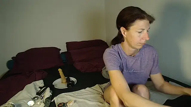 HerrundFrau-M online show from April 16, 3:40 am