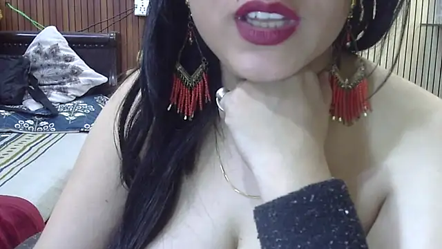Snapshot of Hot_Anshi120 chatting on April 24, 4:15 am Hot Anshi120 online show from April 24, 4:15 am