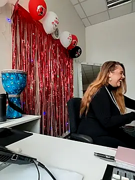 Juicy PeachLux online show from March 12, 6:08 am