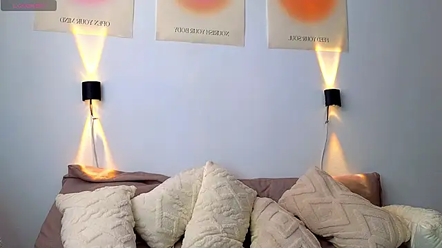 Isaac Carter online show from March 5, 1:39 pm