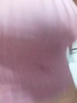 saraaxx1 online show from July 8, 9:36 am