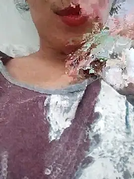 saraaxx1 online show from July 16, 11:38 am