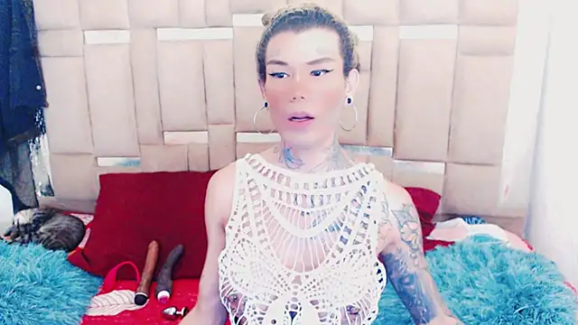 Snapshot of ana_tsxxx chatting on September 11, 10:21 pm ana tsxxx online show from September 11, 10:21 pm