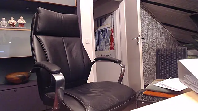 munichrubber online show from September 20, 3:18 am