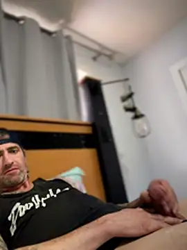 6poundtown9 online show from July 11, 1:41 am