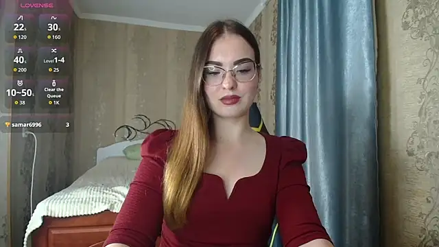 Snapshot of Leila_Kissyu chatting on May 19, 7:42 pm Leila Kissyu online show from May 19, 7:42 pm