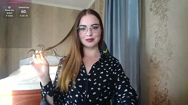 Snapshot of Leila_Kissyu chatting on May 29, 3:43 pm Leila Kissyu online show from May 29, 3:43 pm
