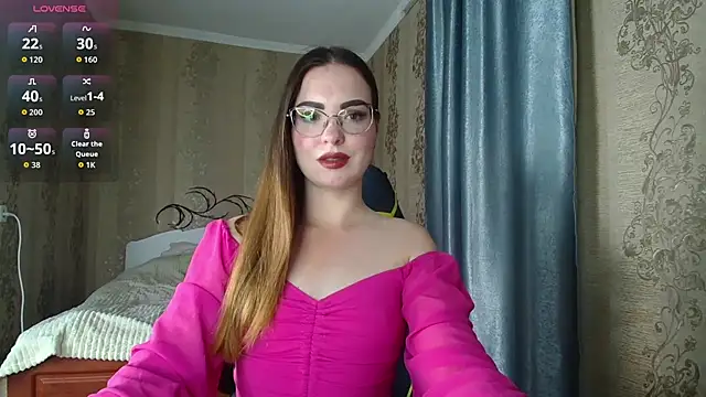 Snapshot of Leila_Kissyu chatting on June 2, 4:42 pm Leila Kissyu online show from June 2, 4:42 pm