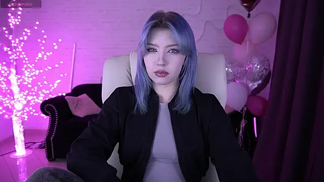 Snapshot of SelenaIris chatting on February 21, 2:01 am SelenaIris online show from February 21, 2:01 am