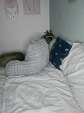 Saucy-Serenity online show from March 27, 8:30 pm