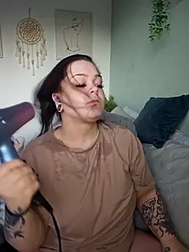 Saucy-Serenity online show from April 6, 6:42 pm