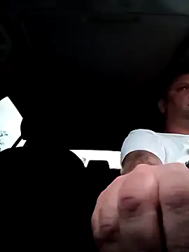 Snapshot of papicook chatting on March 6, 10:28 pm papicook online show from March 6, 10:28 pm