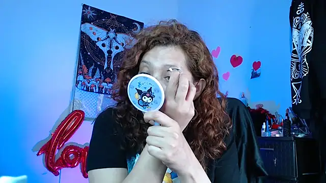 Luz delunaa online show from February 28, 12:11 am